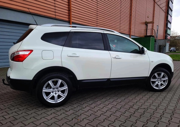 Nissan Qashqai+2 cena 28900 przebieg: 261000, rok produkcji 2011 z Skórcz małe 254